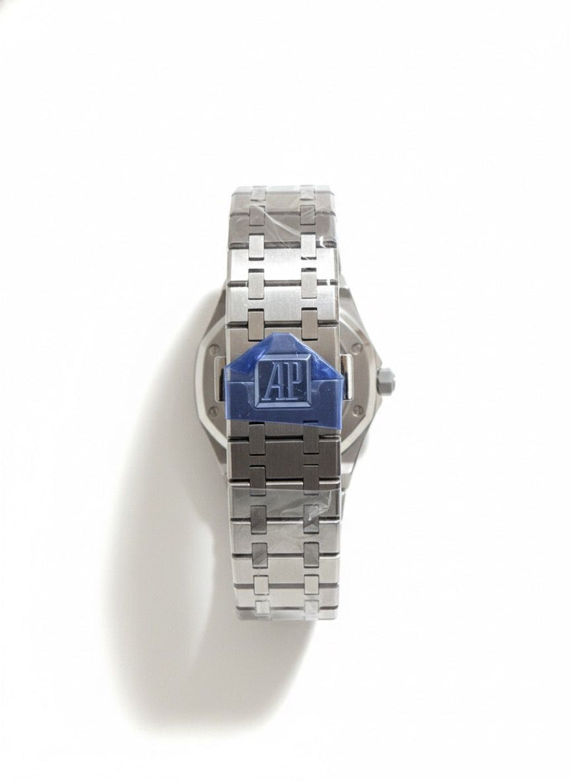 Audemars Piguet autoscelton watch with original box