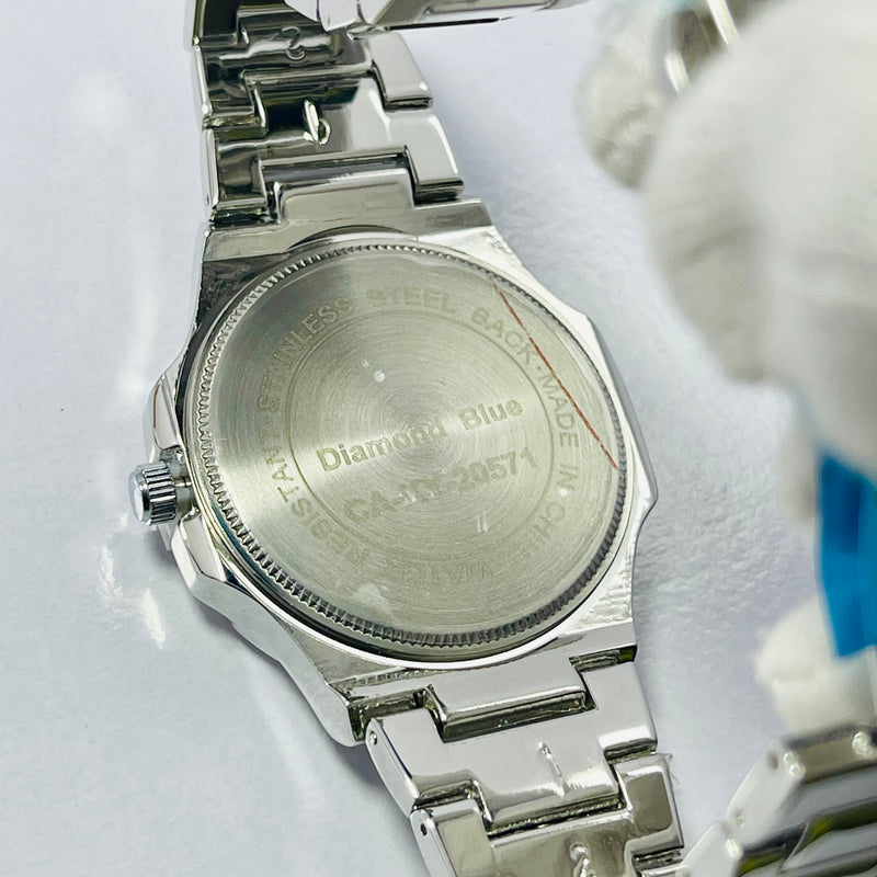 Limited Edition GREEN Dial Men's Watch –  Silver Bracelet _Mineral Glass _Superlative Finish