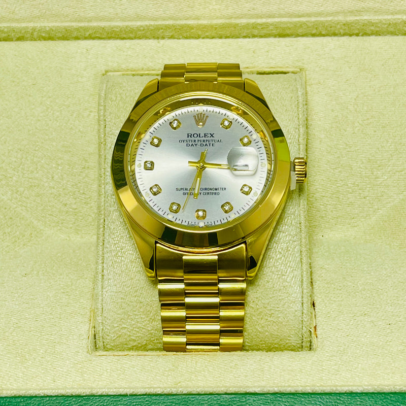 Rolex Submariner Golden Stainless Steel Men’s Watch – Classic Full Steel Edition | Oyster Perpetual Date | Waterproof 1000ft |Quartz movement  Luxury Timepiece
