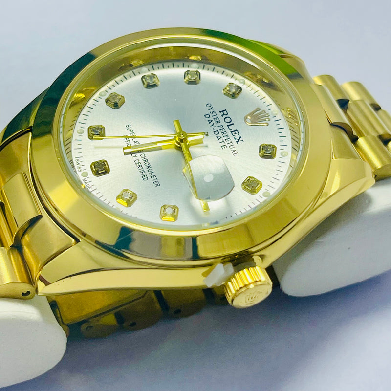 Rolex Submariner Golden Stainless Steel Men’s Watch – Classic Full Steel Edition | Oyster Perpetual Date | Waterproof 1000ft |Quartz movement  Luxury Timepiece