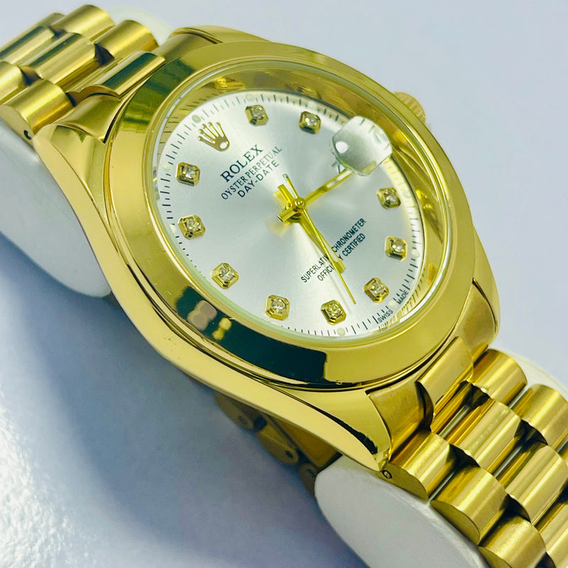 Rolex Submariner Golden Stainless Steel Men’s Watch – Classic Full Steel Edition | Oyster Perpetual Date | Waterproof 1000ft |Quartz movement  Luxury Timepiece