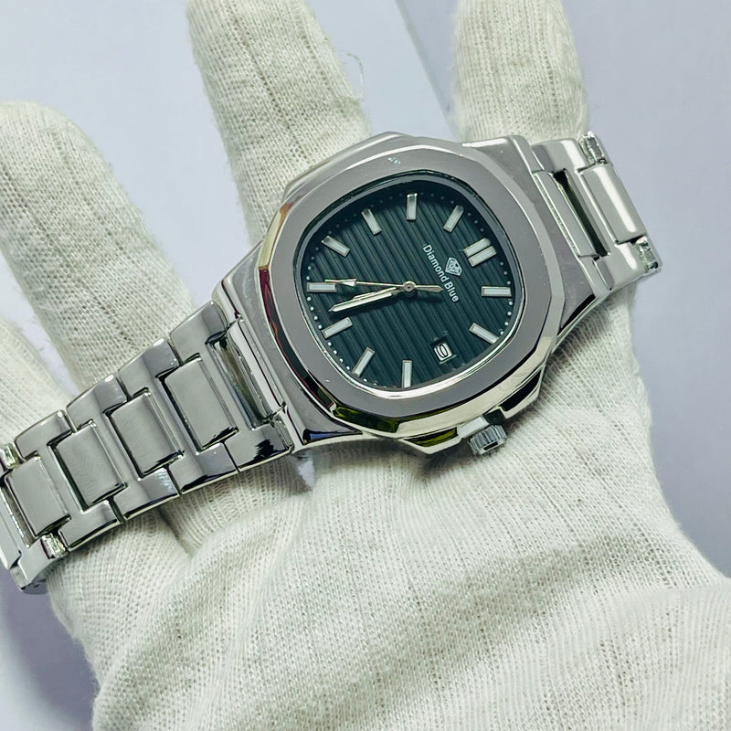 Limited Edition BLACK Dial Men's Watch – Silver Bracelet _Mineral Glass _Superlative Finish