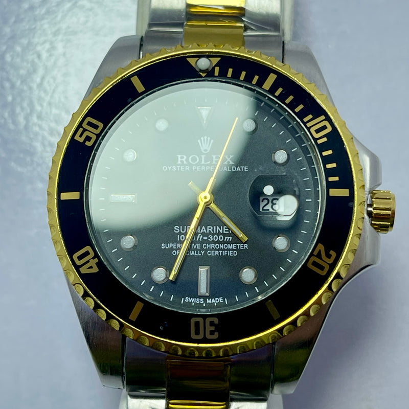 Luxury Rolex Submariner Black Dial Men's Watch – Two-Tone Gold & Silver Bracelet | Oyster Perpetual Date | Waterproof Resistance | Quartz Movement