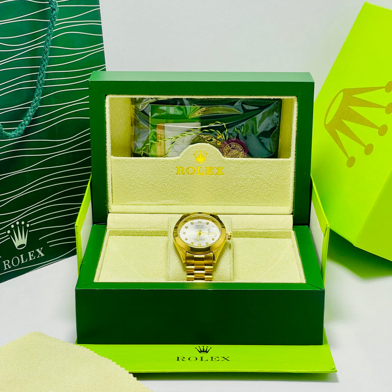 Rolex Submariner Golden Stainless Steel Men’s Watch – Classic Full Steel Edition | Oyster Perpetual Date | Waterproof 1000ft |Quartz movement  Luxury Timepiece
