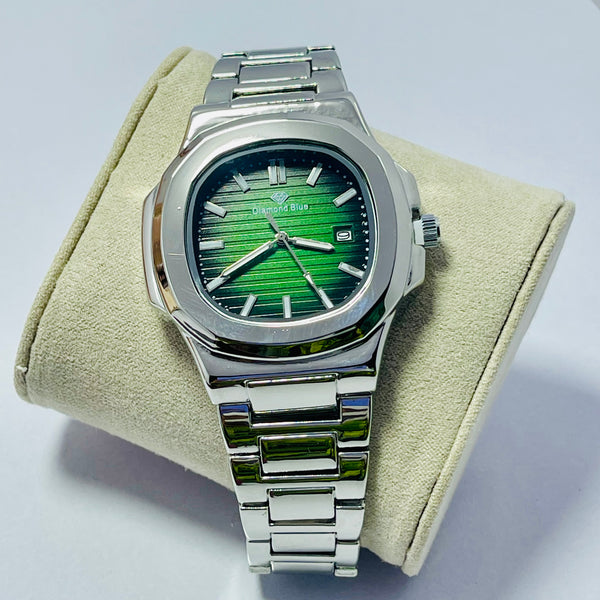 Limited Edition GREEN Dial Men's Watch –  Silver Bracelet _Mineral Glass _Superlative Finish