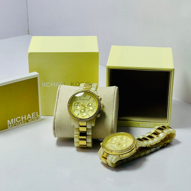 Michael Kors Women’s Chrono Print watch – Gold Dial with Crystal Bezel, Ceramic Link Bracelet – Luxury Designer Timepiece