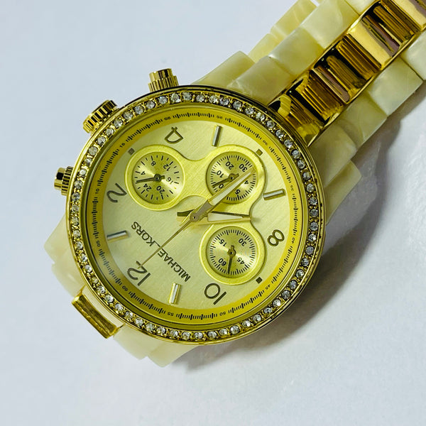 Michael Kors Women’s Chrono Print watch – Gold Dial with Crystal Bezel, Ceramic Link Bracelet – Luxury Designer Timepiece