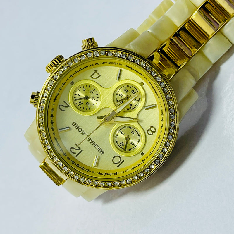 Michael Kors Women’s Chrono Print watch – Gold Dial with Crystal Bezel, Ceramic Link Bracelet – Luxury Designer Timepiece