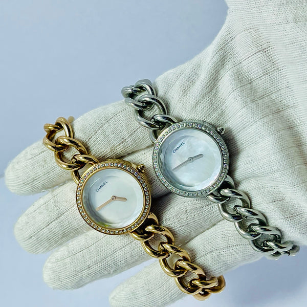 Chanel-QUARTZ JAPAN MOVEMENT  Women’s Luxury  Bracelet Watch – FIXED STONE  Dial with Rhinestone Bezel, Gold & Silver Chain Strap – Elegant Fashion Timepiece